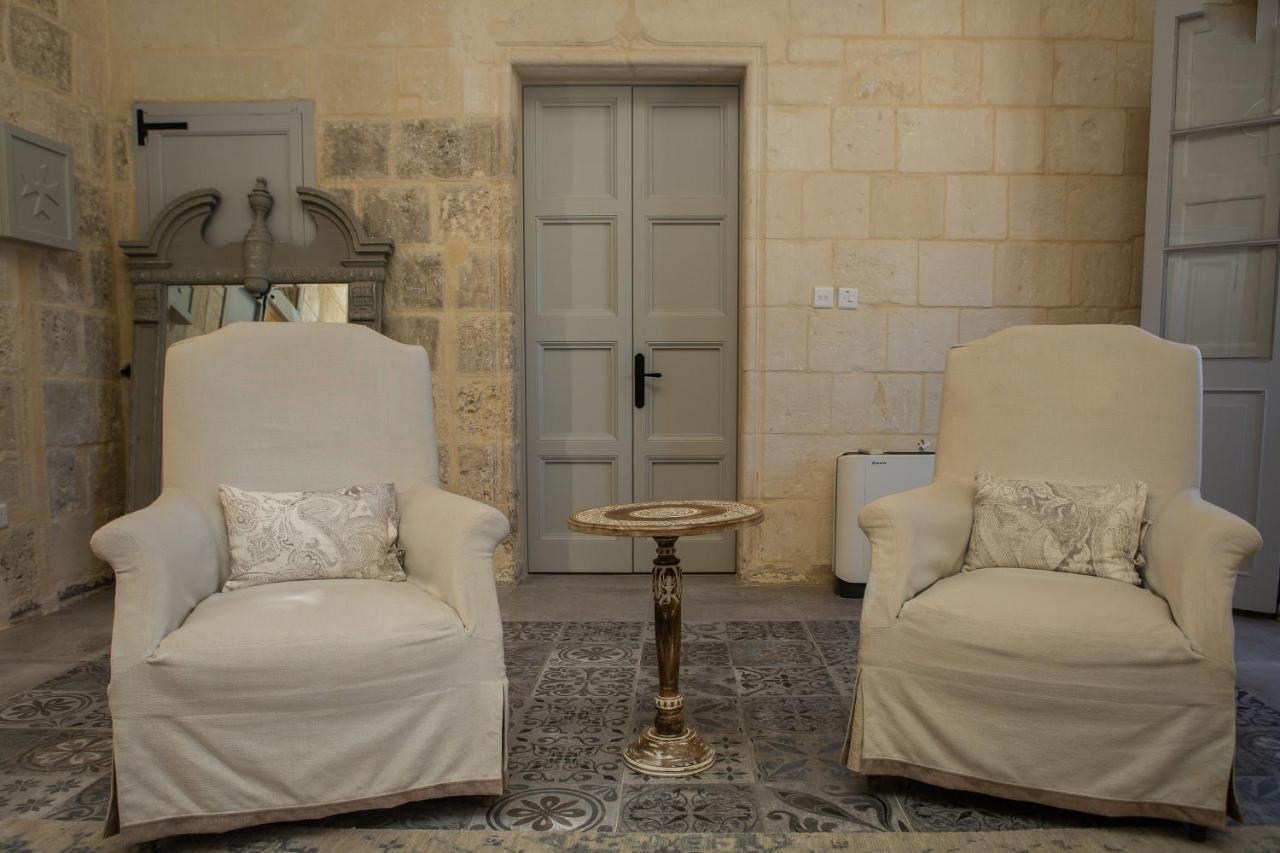 Palazzino Birgu Host Family Bed And Breakfast Exterior foto