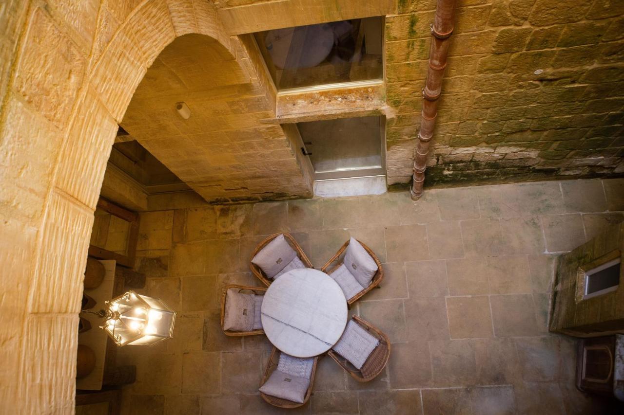 Palazzino Birgu Host Family Bed And Breakfast Exterior foto