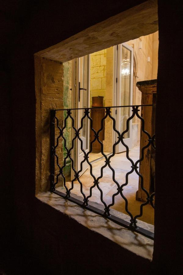 Palazzino Birgu Host Family Bed And Breakfast Exterior foto